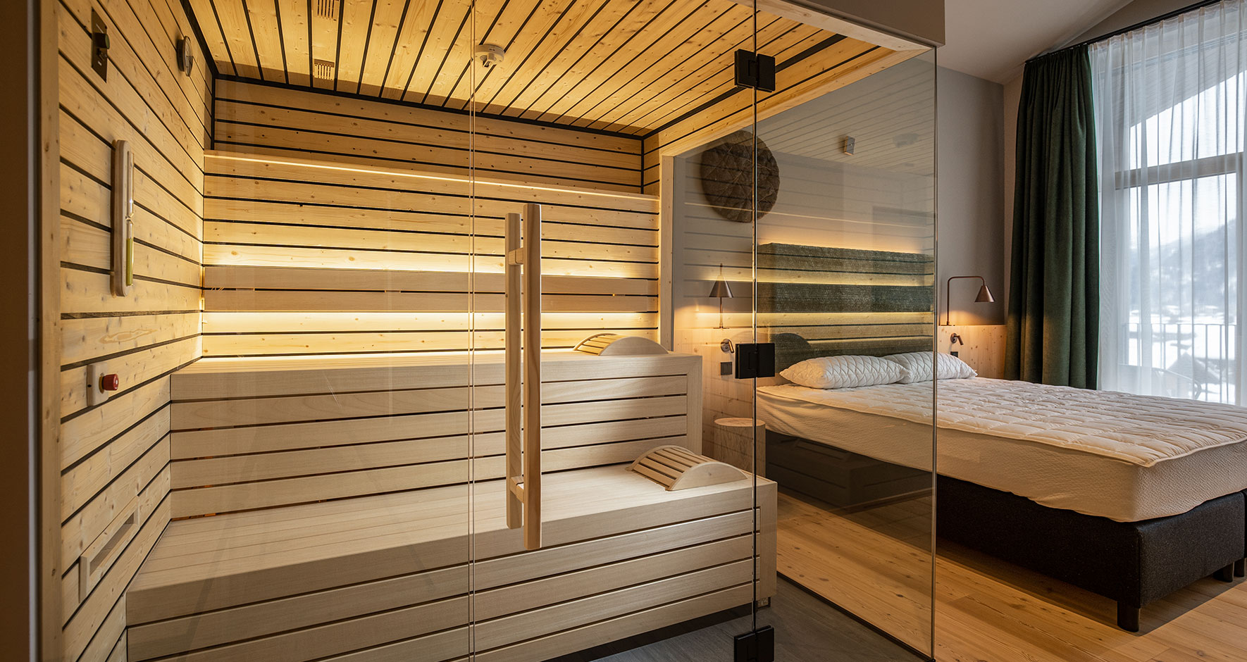 cabine de sauna sur mesure dans hôtel de luxe