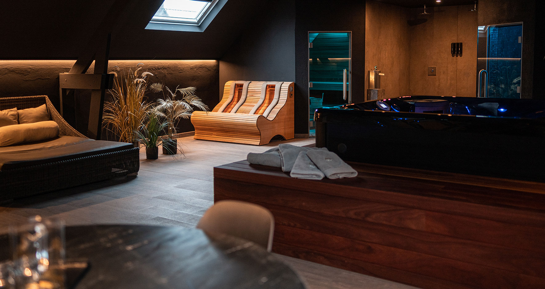 sauna sur mesure avec spa pour hôtel de luxe